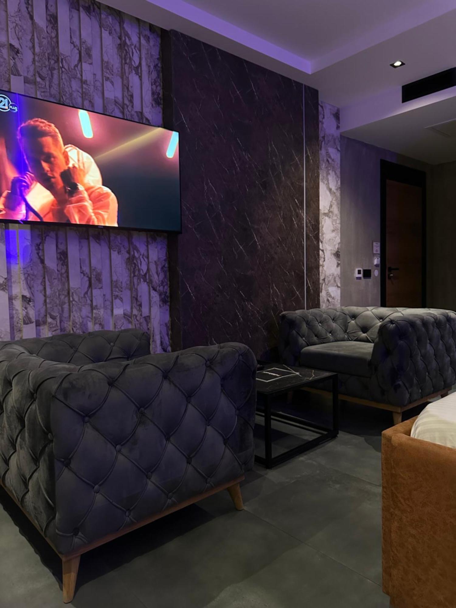 Motel Villa Princi Kosovo Polje Eksteriør bilde